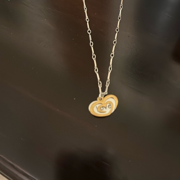 Beautiful Brighton Silver Tone Chain Gold Tone Heart Love Pendant Necklace - Picture 1 of 4